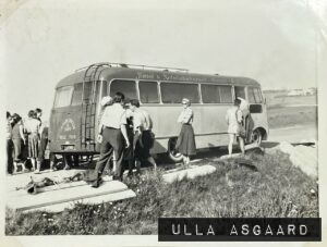 Ild i Wilhelm Bech & Søn's bus - Københavns Universitet Geologi Excursion til Bornholm - Maj 1956